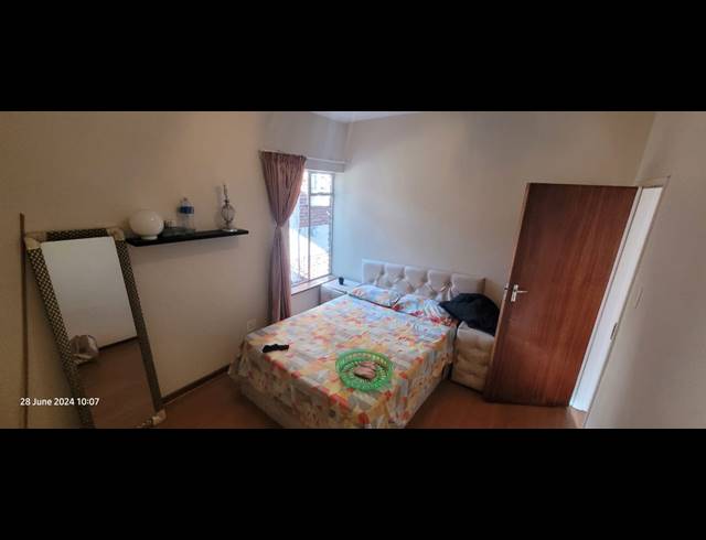 2 BEDROOM APARTMENT RENTED IN PELHAM